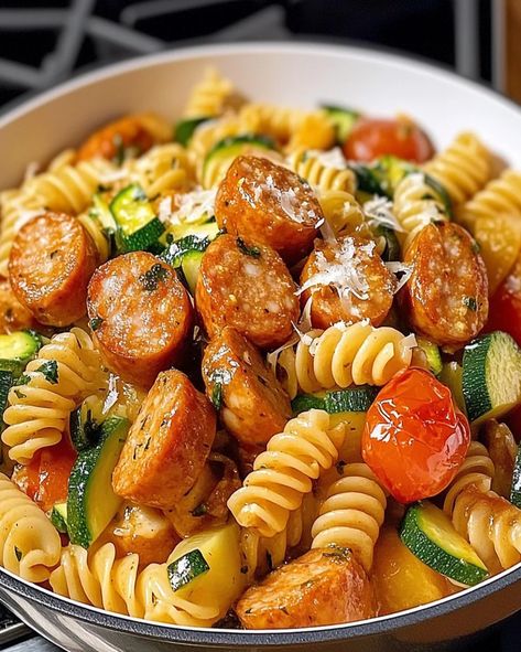 Zuchinis Sausage Recipe, Chicken Sausage With Zucchini Tomatoes And Pasta, Zucchini Chicken Sausage Pasta, Chicken Sausage Zucchini Pasta, Sausage Zucchini Recipes, Chicken Sausage Recipes Healthy, Chicken Zucchini Recipes, Zucchini Pasta Recipe, Healthy Sausage Recipes