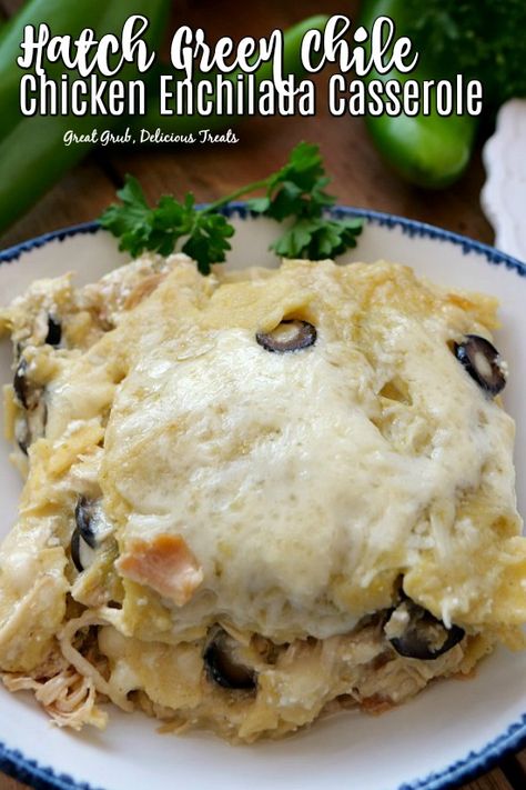 Green Chicken Enchilada Casserole, Casserole Enchilada, Green Chile Chicken Enchilada Casserole, Hatch Green Chili Recipe, Hatch Chili Recipes, Green Chili Chicken Enchiladas, Green Chicken Enchiladas, Hatch Chiles, Green Chile Recipes