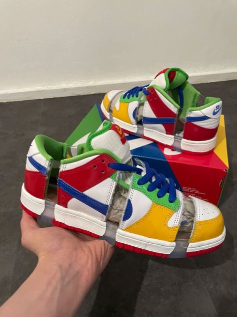 Bape Jacket, Air Jordan Nike, Custom Sneakers Diy, Custom Shoes Diy, Sporty Shoes, Dr Shoes, Nike Shoes Girls, Pretty Shoes Sneakers, Nike Sb Dunk Low