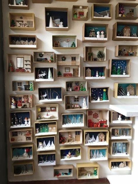 Matchbox Crafts, Christmas Diorama, Christmas Shadow Boxes, Matchbox Art, Shadow Box Art, Vintage Inspired Decor, Miniature Crafts, Recycled Art, Shadow Boxes