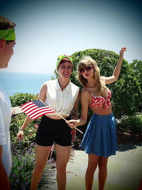 Taylor Swift Fourth of July 2013 Taylor Swift Swimsuit, Taylor Swift Crazier, Taylor Swift 2014, Photos Of Taylor Swift, All About Taylor Swift, Taylor Swift Red, Swimsuit Collection, 4th Of July Outfits, Red Taylor