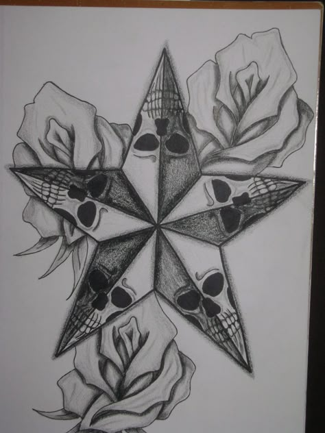 Very cool design Skull And Roses Drawing, Stars Tattoo Designs, Star Tattoo Meaning, Skull Drawings, Skull Art Tattoo, Stars Tattoo, Skull Stencil, Card Tattoo Designs, Tattoo Skull