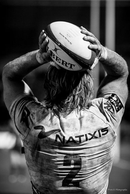 Rugby Rugby Player Aesthetic, Lineout Rugby, Rugby Aesthetic, Rugby Photos, Photo Rugby, Rugby Photography, Rugby Wallpaper, Rugby Pictures, Rugby Training