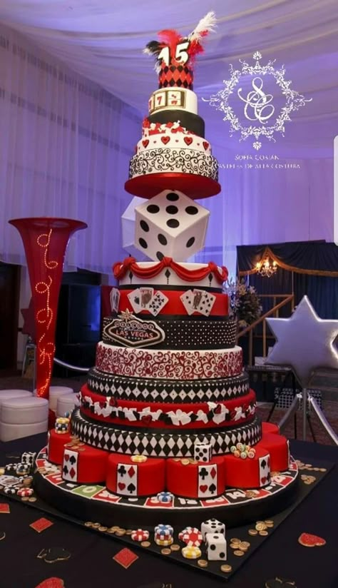 Huge Cakes Birthday, Crazy Cake Designs, Extravagant Birthday Cakes, Big Birthday Cakes, Huge Cakes, Huge Birthday Cake, Huge Wedding Cakes, Extreme Cakes, Elaborate Cakes