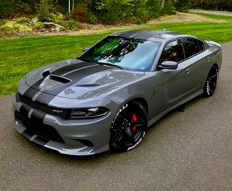 Dodge Charger Charger Hellcat, Dodge Charger Hellcat, Dodge Charger Rt, Charger Rt, Dodge Muscle Cars, Auto Retro, Mopar Cars, Us Cars, Sports Cars Luxury