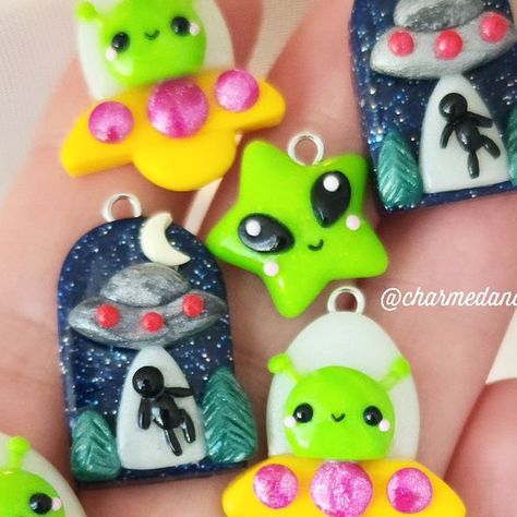 CharmedandDangerous on Instagram: "There will be a small shop update tomorrow morning at 11amCST👽 Have a great Friday, everyone! #thetruthisoutthere . . . . . . #alienabduction #itsaliens #ufo #alien #kawaiicharms #outerspace #claycreations #cutealien #ibelieve #claymaker #crafty #alienlife #knittingcommunity #crochetneeds #sockknitting #knittersofinstagram #knitspiration #igknitters #plannercharms #polymerclay #clay #sculpting #makerslife #fulltimeartist" Polymer Clay Space Theme, Alien Clay Art, Space Polymer Clay, Alien Clay Earrings, Polymer Clay Alien, Clay Alien, Alien Crafts, Have A Great Friday, Polymer Clay Kawaii