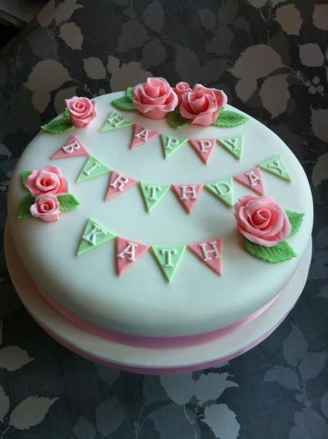 20 Cake Ideas, Pink Green Cake, 90th Birthday Cake Ideas, Female Birthday Cakes, 65 Birthday Cake, 20 Cake, Simple Birthday Cake Designs, Birthday Cake Roses, Cake Roses