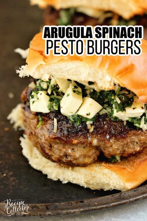 Hot Dinner Ideas, Pesto Burgers, Feeding Picky Eaters, Arugula Recipes, Spinach Pesto, How To Cook Burgers, Turkey Burger, Trending Recipes, Delicious Burgers