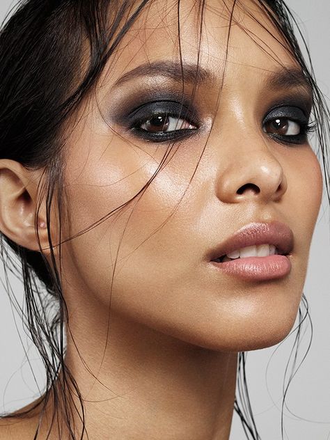 Ysl Makeup, Lais Ribeiro, Ysl Beauty, Dark Makeup, Beauty Shoot, Beauty Shots, Makeup Photography, Editorial Makeup, Makeup Designs