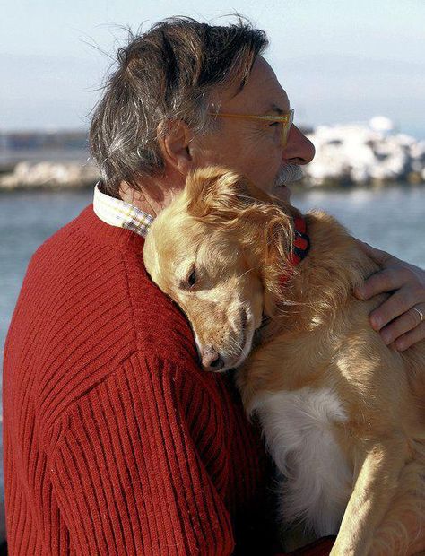 "This photo touched my heart so deeply, I nearly cried. This kind of deep unconditional love and incredible bond is what I have always had with my own pets..... which makes losing them so incredibly devastating." ~Skye Touching Photos, Love My Dog, Sweet Animals, Mans Best Friend, 귀여운 동물, Metropolis, Animals Friends, I Love Dogs, Dog Life