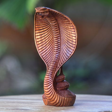 Snake Carving, Wood Snake, Snake Sculpture, Artwork Decor, Wooden Carving, Cobra Snake, Carving Wood, Chainsaw Carving, Wood Animal