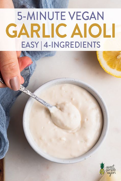 Vegan Garlic Aioli, Garlic Aioli Recipe, Lunch Sandwiches, Aioli Recipe, Homemade Lunch, Vegan Dip, Garlic Aioli, Vegan Sauces, Reduce Food Waste