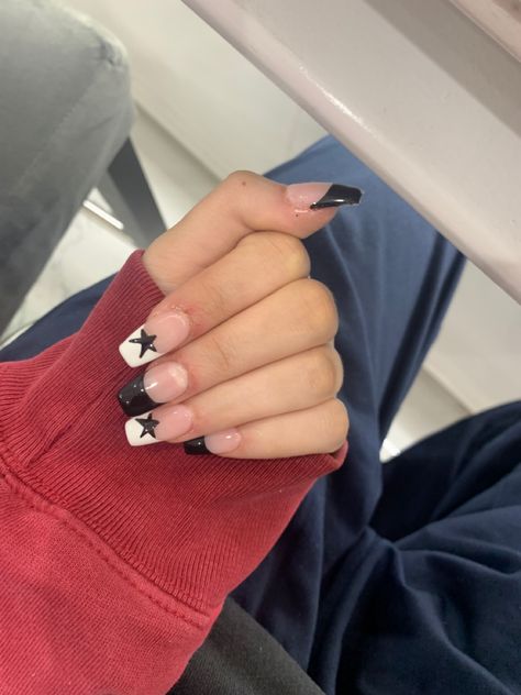 Square Gel Nails, Pointy Nails, Grunge Nails, Summery Nails, Work Nails, Classy Acrylic Nails, Pretty Gel Nails, Dope Makeup, White Nail Polish