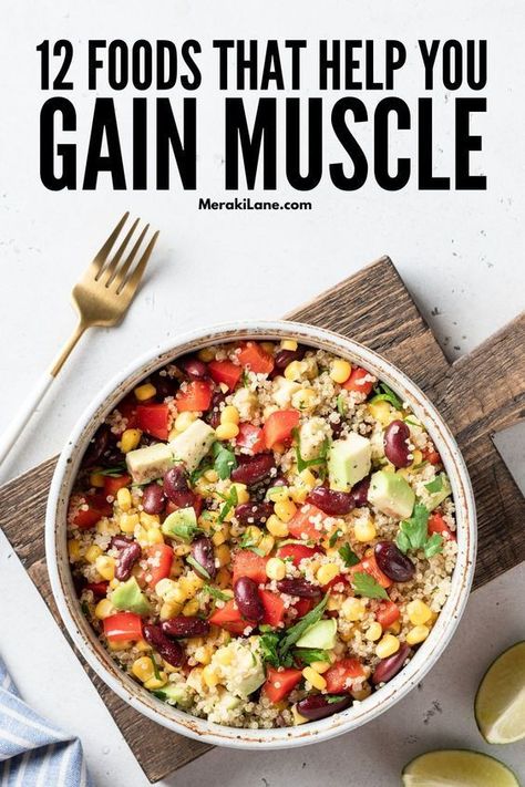 12 Best Foods for Muscle Gain and Fat Loss | A common health goal people have is to build muscle and lose fat. Creating a workout routine that incorporates strength training and cardio is important, but you need to dial in your diet to see results. Your pre workout and post workout diet plans must incorporate all macronutrients - protein, complex carbs, and healthy fats. Protein is of particular importance for muscle building and we're sharing 12 of the best foods to eat on the regular! Calorie Cycling, Muscle Gain Meal Plan, Health Goal, Food To Gain Muscle, Muscle Building Foods, Workout Diet Plan, Complex Carbs, Best Fat Burning Foods, Workout Diet