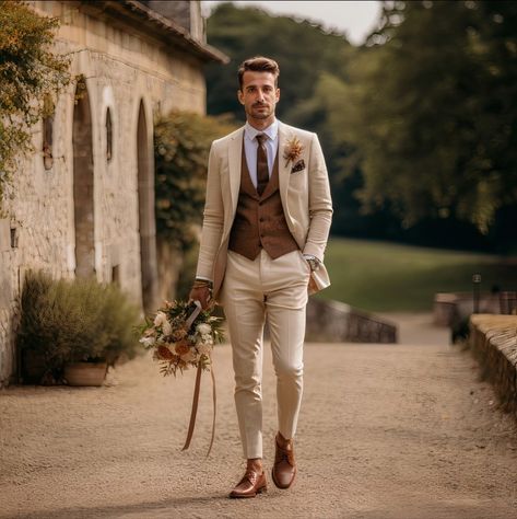 Groom Mens Outfit, Boho Mens Wedding Suit, Groom Autumn Wedding, Khaki Groom Attire, Tuscany Wedding Groom Outfit, Male Wedding Outfit Grooms, Rustic Groom Suit, Wedding Suits Men Brown, Groom Suit 2024