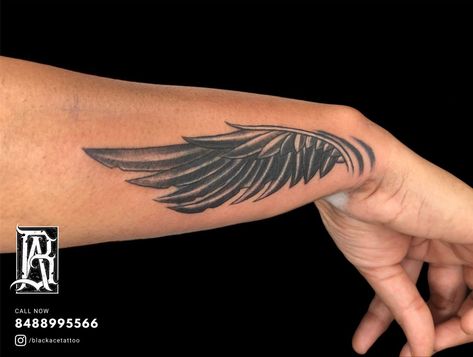 Coverup Tattoo Ideas On Wrist, Ak47 Tattoo, Alas Tattoo, Arch Designs For Hall, Side Wrist Tattoos, Wrist Tattoo Cover Up, Coverup Tattoo, Animal Tattoo Ideas, Armband Tattoos