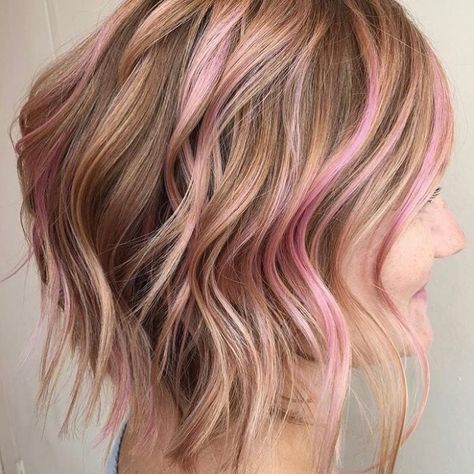 Rose Gold Hair Color Ideas, Gold Hair Color Ideas, Rose Gold Hair Blonde, Pink Hair Highlights, Rose Gold Hair Color, Gold Hair Color, Rose Gold Blonde, Rose Gold Highlights, Pink Blonde Hair