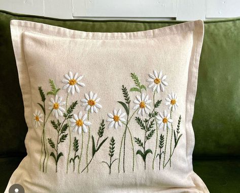 Embroidery Pillow Cover Designs, Pillow Cover Embroidery Designs Ideas, Flower Embroidery Pillow, Hand Embroidered Pillow Covers, Hand Embroidered Pillows Diy, Embroidery Pillowcases Patterns, Embroidered Throw Pillow, Embroidered Throw Pillows Diy, Embroidery Pillows Diy