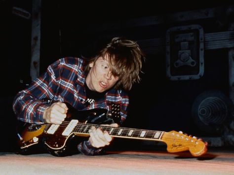 Thurston Moore Thurston Moore, Youth Wrestling, Fender Jazzmaster, Kim Gordon, Sonic Youth, Recorder Music, Punk Rocker, Rock Legends, Sonic Art