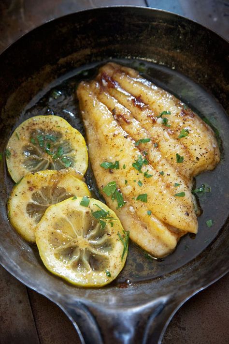 Fish Beta, Dover Sole, Julia Child Recipes, French Cooking, Think Food, French Food, Fish Dishes, Seafood Dishes, Brown Butter