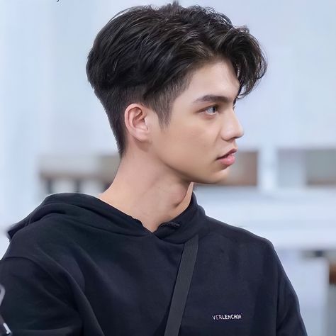 K Pop Hairstyles Men Short, Guy Undercut, Levi Hairstyle, Asian Undercut, Levi Hair, Levi Haircut, Mens Haircuts Straight Hair, Asian Man Haircut, Mens Haircuts Short Hair