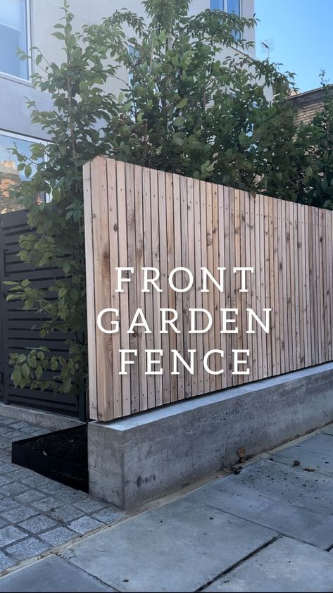 Instagram Garden Boundary, Concrete Fence Wall, House Frontage, Modern Wood Fence, 50s House, Wood Fence Design, Concrete And Wood, Front Gardens, Front Fence