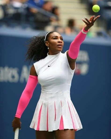 Serina Williams, Serena Willams, Jennifer Capriati, Sport Athletes, Serena Williams Body, Serena Williams Tennis, Venus And Serena Williams, Williams Tennis, Tennis Aesthetic