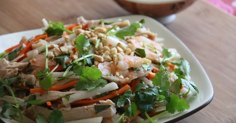 Ingredients  6oz Pork  1/2 lb. Large Shrimp  1 bunch Vietnamese Mint  1-2 Carrots  2/3 cup Roasted Peanuts  2/3 cup sliced Onion  1 Lotu... Lotus Salad, Root Salad, Vietnamese Salad, Party Side Dishes, Main Recipes, Sliced Onion, Vegetarian Italian, Viet Food, Lotus Root