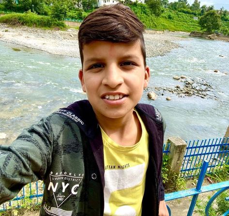 Piyush Joshi is a renowned Vlogger, Gamer, and Social Media Influencer from India. He has had a keen interest in... Piyush Joshi, Mini Ladd, Indian Rupees, Nepali Song, Allu Arjun Hairstyle, Gamer Pics, Celebrity Photography, Fire Video, India School