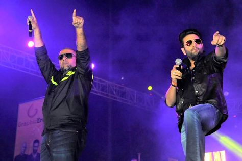 Who better to finish the night with ..than Vishal & Shekhar ?? Vishal Shekhar, Wall Posters, Poster Wall, Vision Board, Concert, Wall