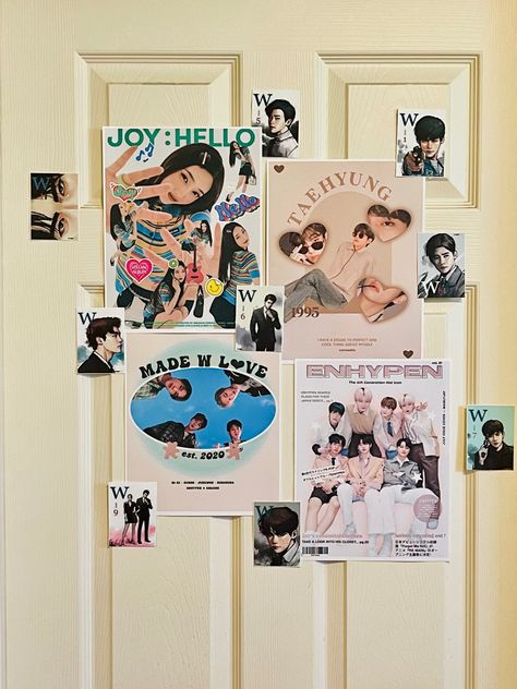 Kpop Door Decor, Kpop Bathroom, Joy Kpop, W Two Worlds, Door Displays, My Bathroom, Bathroom Door, Barbie Dream House, Door Stickers