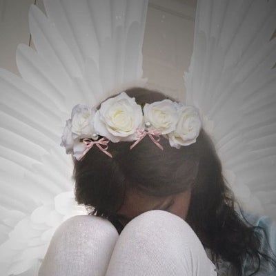 stargirl ‧₊˚✩彡 | Linktree Black Coquette, Angelic Aesthetic, Bold Women, Shaving Your Head, Buzz Cuts, Black Princess, Black Femininity, White Wings, Fantasias Halloween