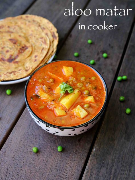 Aloo Mutter Recipe, Aloo Mutter, Veg Curry, Aloo Recipes, Curry Recipes Indian, Fenugreek Leaves, Cumin Seeds, Vegetable Nutrition, Paneer Recipes