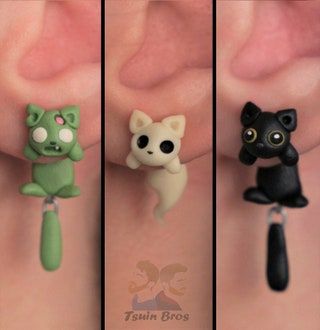 TsuinBros - Etsy UK Zombie Ghost, Tanah Liat, Japon Illustration, Cute Clay, Animal Earrings, Funky Jewelry, Cat Earrings, Diy Clay, Polymer Clay Crafts