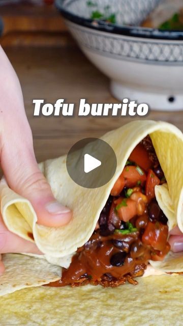 Maya // vegan recipes on Instagram: "TOFU BURRITO 🌯 I love burritos and these are especially good! 🤭 Much love Maya ✨ RECIPE (3 servings, 35min prep time): -2 blocks (400g) tofu Shred it. -2 Tbsp soy sauce -1 Tbsp oil -salt to taste -1 Tsp each paprika and cumin Mix and bake at 175C/350F for 25-30mins. -1 onion -3 cloves garlic Fry in some oil. -2 T so tomato paste -1 Tsp chili paste -1 Tsp each cumin and ground coriander -1/2 Tsp cinnamon -1/2 cup (125ml) orange juice -1 Tbsp cocoa powder -salt to taste Stir everything and let it simmer. Add the tofu. -1 tomato -chopped parsley -1/2 can (110g) cooked black beans -salt and pepper to taste -juice of 1/2 lime Mix. Assemble everything in a wrap. - TOFU-BURRITO 🌯 Ich liebe Burritos und die hier sind besonders gut! 🤭 Viel Lie Tofu Burrito, Cooked Black Beans, Wild Rice Soup, Cooking Black Beans, Garlic Fries, Chili Paste, Tomato Paste, Orange Juice, Burritos