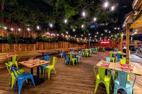 Patio Restaurant Ideas, Restaurant Outdoor Seating Ideas, Open Cafe Outdoor Design, Open Restaurant Design, Outdoor Restaurant Ideas, Theme Cafe, Barcelona Wine Bar, Philadelphia Restaurants, Philly Restaurants