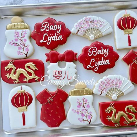 Chinese baby shower ❤️ LOVED creating this set. By far one of my favorite sets to date. #Carmzsweets #sugarcookieart… | Instagram Chinese Baby Shower Theme, 100 Day Celebration Baby Chinese, Bussines Packaging, Asian Party Decorations, Chinese Cookies, Baek Il, Chinese Celebrations, Sprinkle Ideas, Dragon Baby Shower