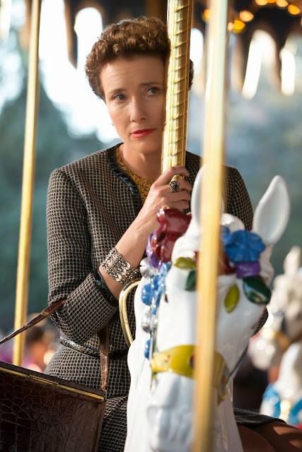 Have you fallen in love with #SavingMrBanks? Click the image to find showtimes and buy tickets! Kelly Marcel, Saving Mr Banks, Mr Banks, Emma Thompson, Annie Leibovitz, Moving Pictures, Mary Poppins, Tom Hanks, Silver Screen