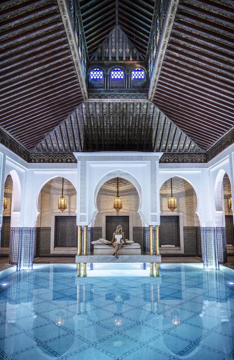 La Mamounia Pool, Marrakesh Morocco Interior Design, Las Vegas Paris, Marrakesh Travel, Morocco Interior, Moroccan Interior Design, La Mamounia, Moroccan Interiors, Morocco Travel, Architectural Interior