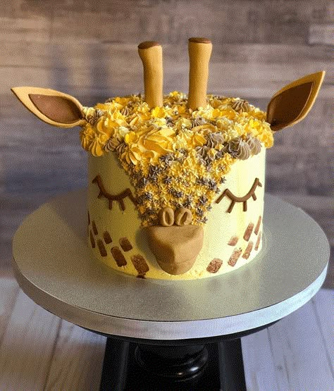 Giraffe Birthday Cakes, Giraffe Cakes, Animal Birthday Cakes, Animal Cakes, Cake Craft, Just Cakes, Novelty Cakes, Cake Decorating Tutorials, Food Cakes