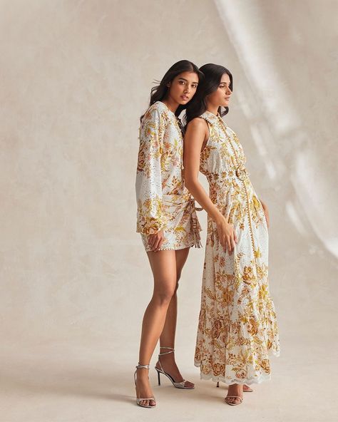 Golden hour vibes with these stunning looks. Hemant and Nandita bring effortless elegance to any occasion. Hemant And Nandita, Effortless Elegance, Golden Hour, Fashion Inspiration, Designer Fashion, Style Inspiration, Bring It On, Boutique, Fashion Design