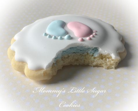 Gender Reveal Iced Cookies, Twin Gender Reveal Cookies, Twin Gender Reveal, Halloween Gender Reveal, Gender Reveal Cookies, Food Decorations, Shower Cookies, Gender Reveal Cake, Baby Cookies