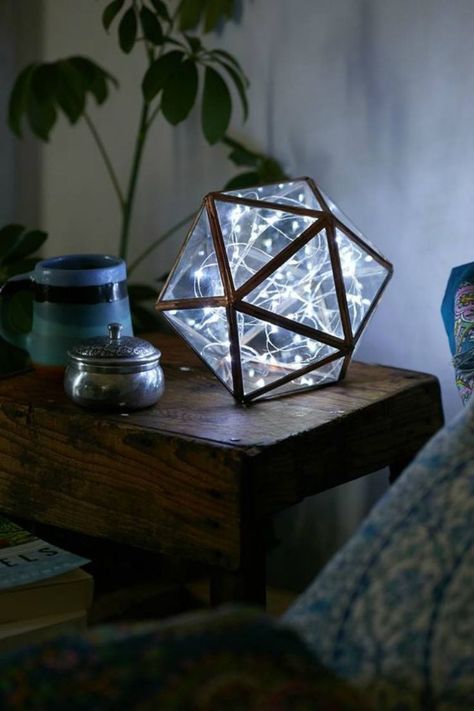 Looking for a quick way to brighten up your home decor? Then you have to use some fairy lights in one of these 17 beautiful ways! Doily Lamp, Koti Diy, Quotes Time, Smart Tiles, Happy Mom, Family Mom, Cool Ideas, Unique Lamps, Home Fashion