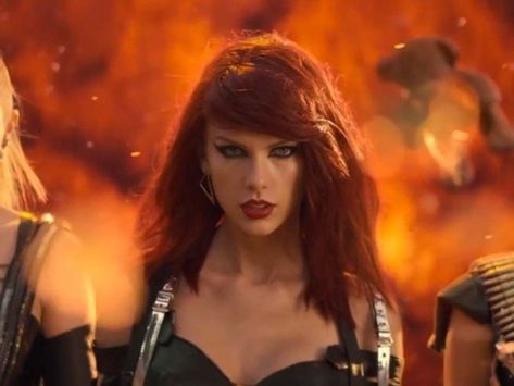 I got "Bad Blood" Taylor.!: "Edgy and dangerous, you totally need to rock the “Bad Blood” getup for Halloween. Leather and a dark smokey eye are your friend for this look. Bonus: Include your squad for an amazing group costume." Which "1989" Taylor Swift Should You Be For Halloween? Bad Blood Music Video, Rihanna And Drake, Taylor Swift Bad Blood, 1989 Taylor Swift, Taylor Swift Costume, Line Of Best Fit, Dark Smokey Eye, Taylor Swift Music Videos, Taylor Swift Shirts