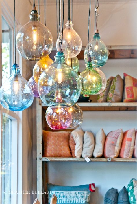 57 Original Kitchen Hanging Lights Ideas | DigsDigs Luminaria Diy, Pendants Lights, Hanging Lights Kitchen, Blown Glass Pendant Light, Blown Glass Pendant, Island Ideas, Kitchen Decorating, Kitchen Pendants, Kitchen Pendant Lighting