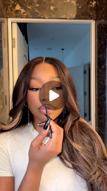 UCHE NATORI on Instagram: "❤️‍🔥 @maccosmeticsuk chestnut  @charlottetilbury candy chic @fentybeauty fuchsia flex" Uche Natori Makeup Looks, Dark Cherry Makeup Look, Uche Natori, Uche Natori Makeup, Chocolate Makeup Looks Black Women, Workout Makeup, Makeup Looks Budoir, Classy Mini Dresses, Black Success