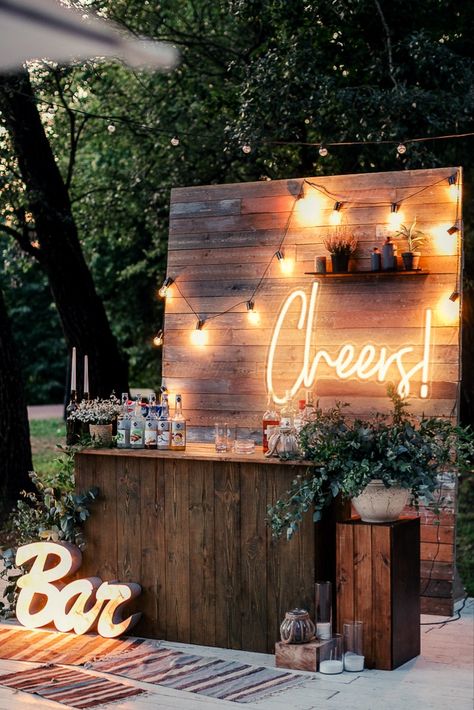 Diy Wedding Bar, Diy Projects Wood, Wedding Backyard Reception, Backyard Reception, Backyard Oasis Ideas, Backyard Beach, Gardens Design, Wedding Neon Sign, Future Wedding Plans