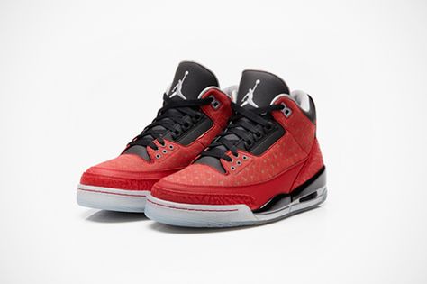 Air Jordan 3 Retro Doernbecher Freestyle "Cole Johanson" Jordans 1, Jordan Iii, Mens Fashion Sneakers, Crossfit Women, Jordan 3 Retro, Popular Sneakers, Air Jordan 3 Retro, Air Jordan Retro, Nike Air Jordans