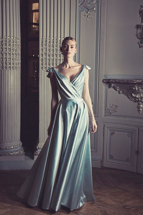 Bespoke Evening Dresses | Couture Bridal & Eveningwear | Phillipa Lepley Philippa Lepley, Phillipa Lepley, Turquoise Gown, State Banquet, Kate Middleton Dress, Couture Evening Dress, Noble Lady, Exquisite Gowns, Platinum Jubilee