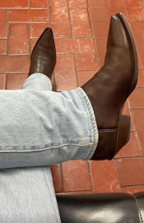 Cowboys and Cowboy Boots Mens Heeled Boots, Mens Cowboy Boots Outfit, Mexican Boots, Botas Cowboy, Custom Cowboy Boots, Cowboys Boots, Boots Outfit Men, Cowboy Shoes, Lucchese Boots